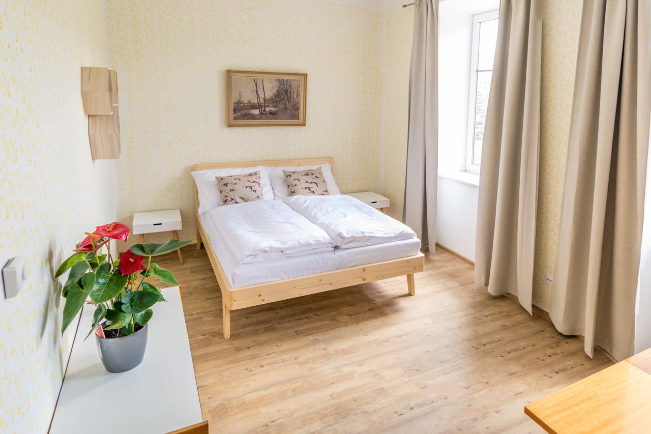 U Cmelaku Hotell Červená Voda Eksteriør bilde